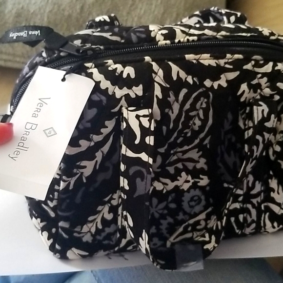 Purse - Picture 1 of 4